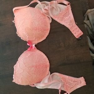 36C push up classy lace pink bra.